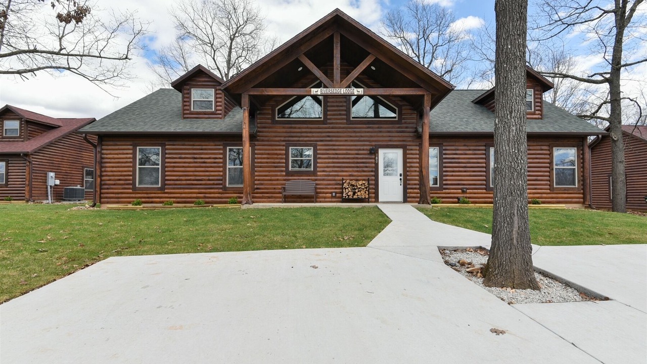Photo of Outdoor in Branson Cedars