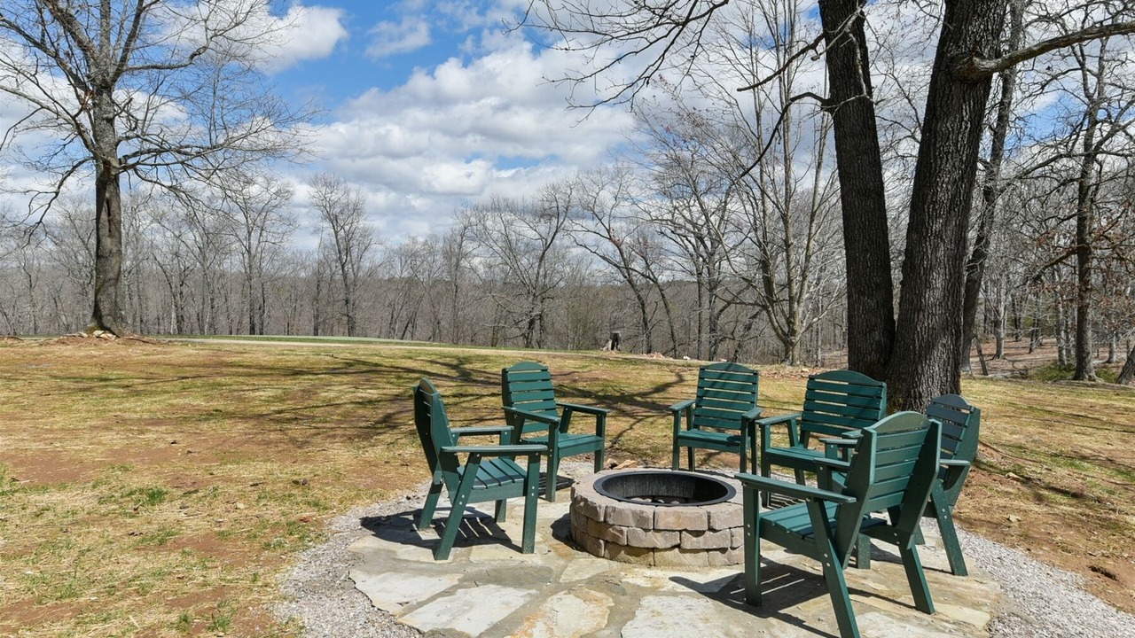 Photo of Outdoor in Branson Cedars