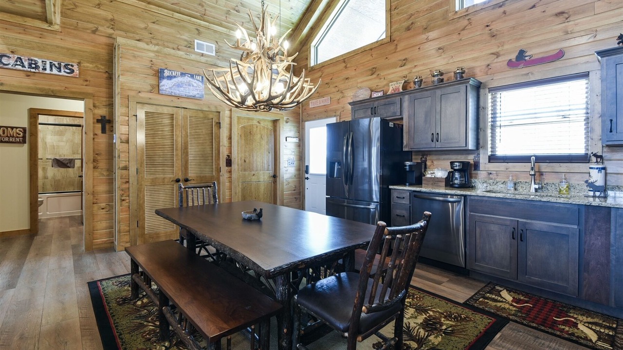 Photo of Others in Branson Cedars