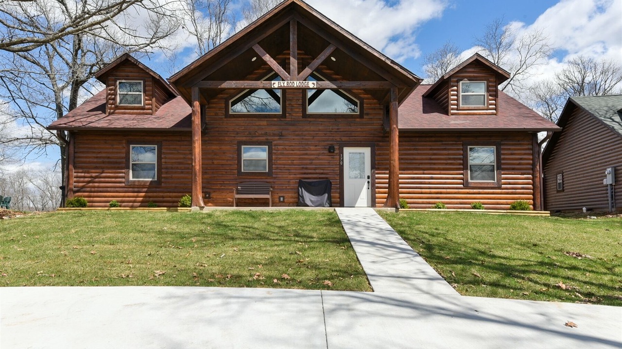 Photo of Outdoor in Branson Cedars