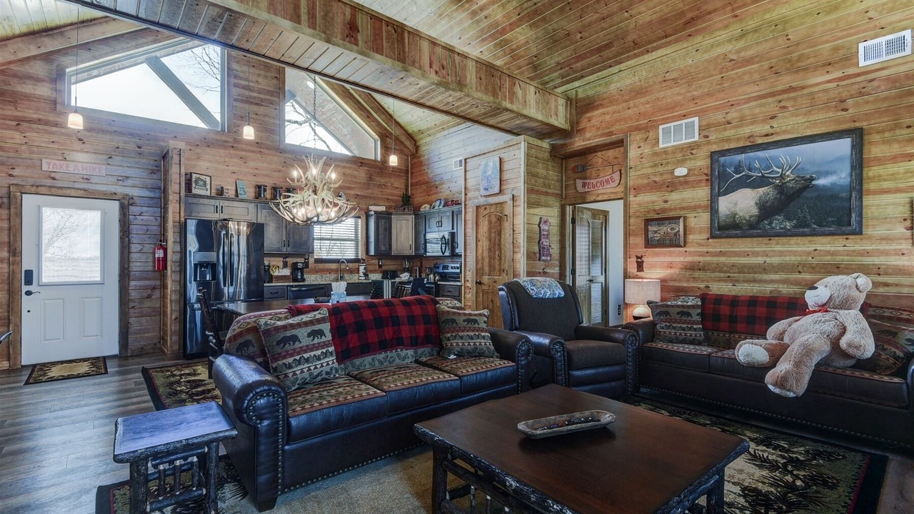 Photo of Livingroom in Branson Cedars