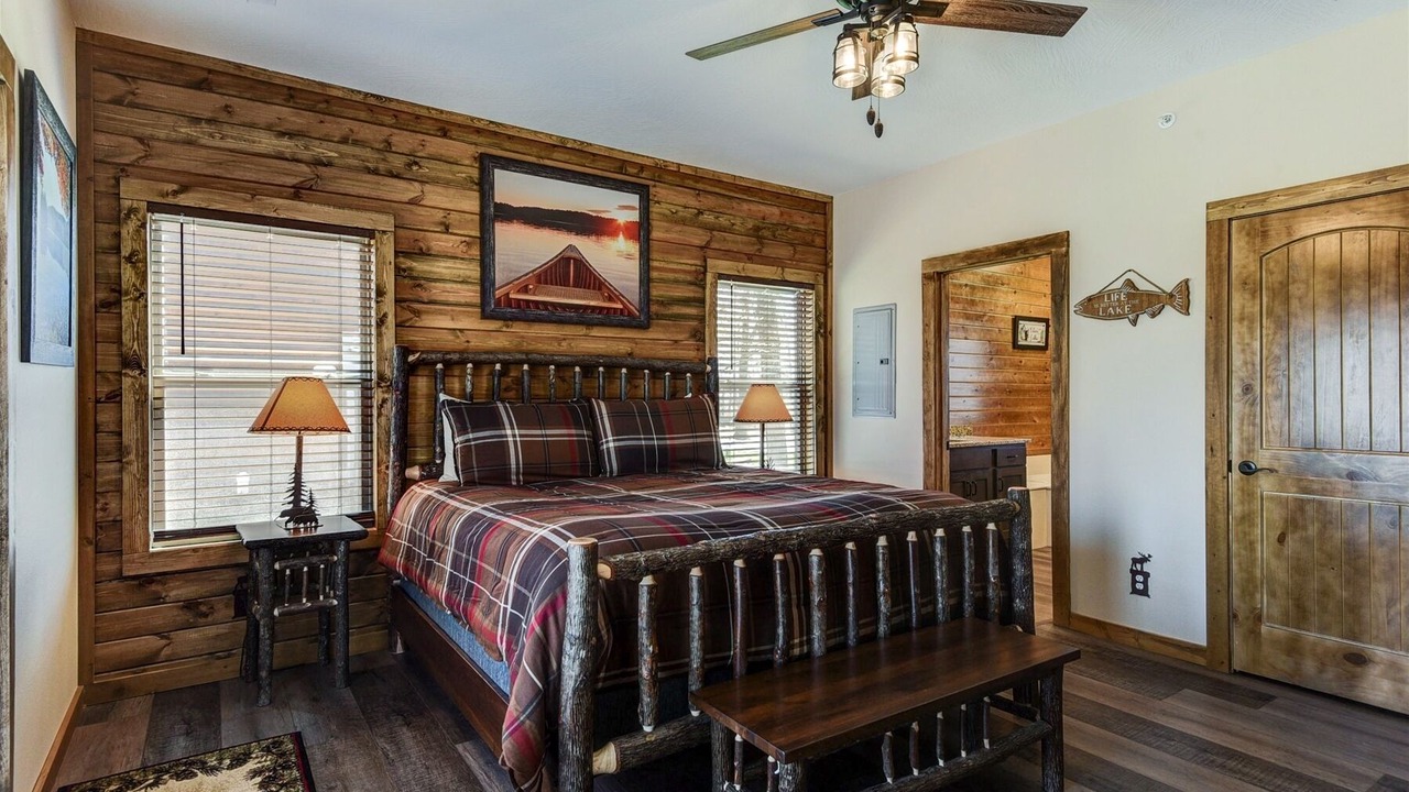 Photo of Others in Branson Cedars