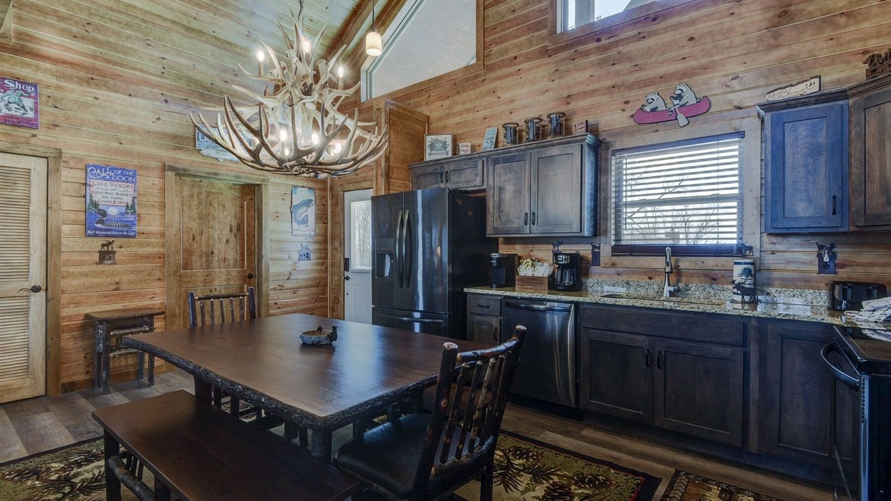 Photo of Kitchen in Branson Cedars