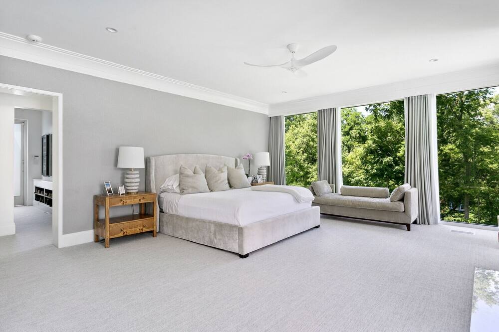 Photo of Bedroom in Louisville