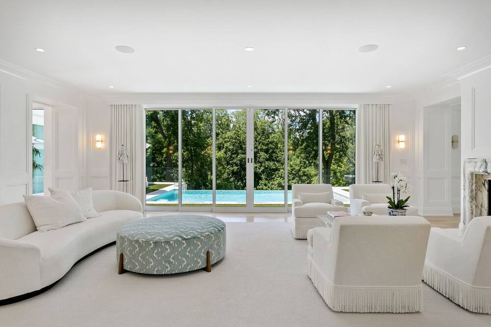 Photo of Livingroom in Louisville