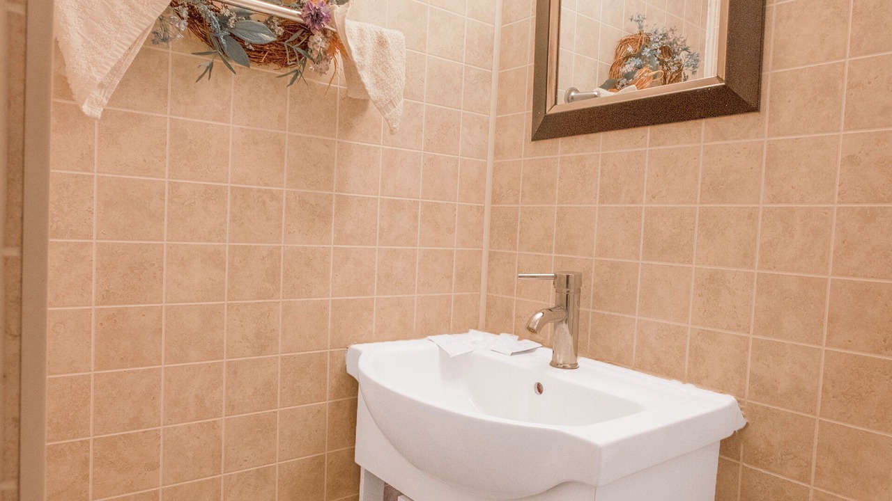 Photo of Bathroom in Hiawatha