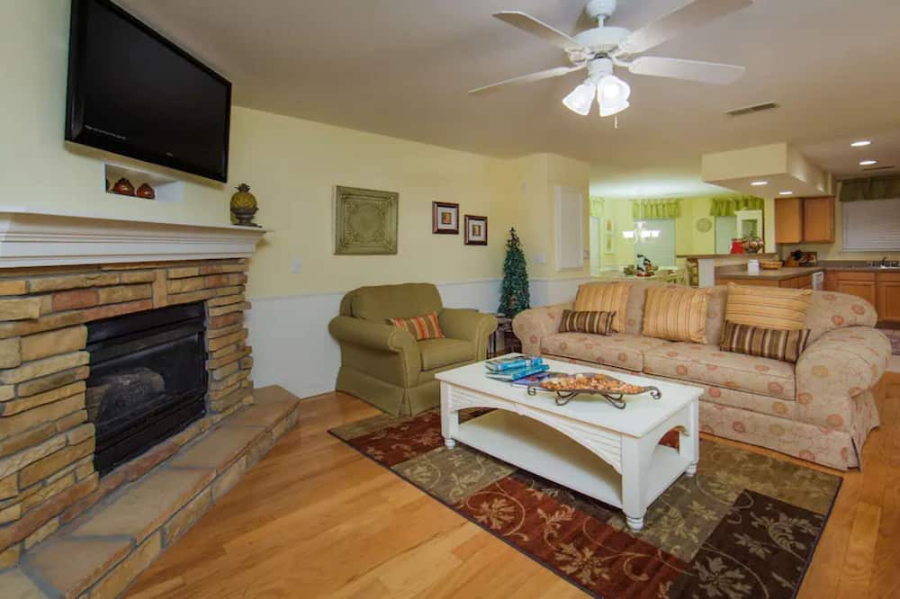 Photo of Livingroom in Branson