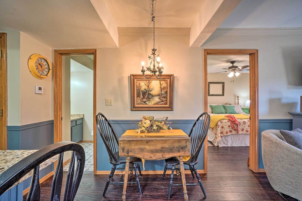 Photo of Others in Notch Estates