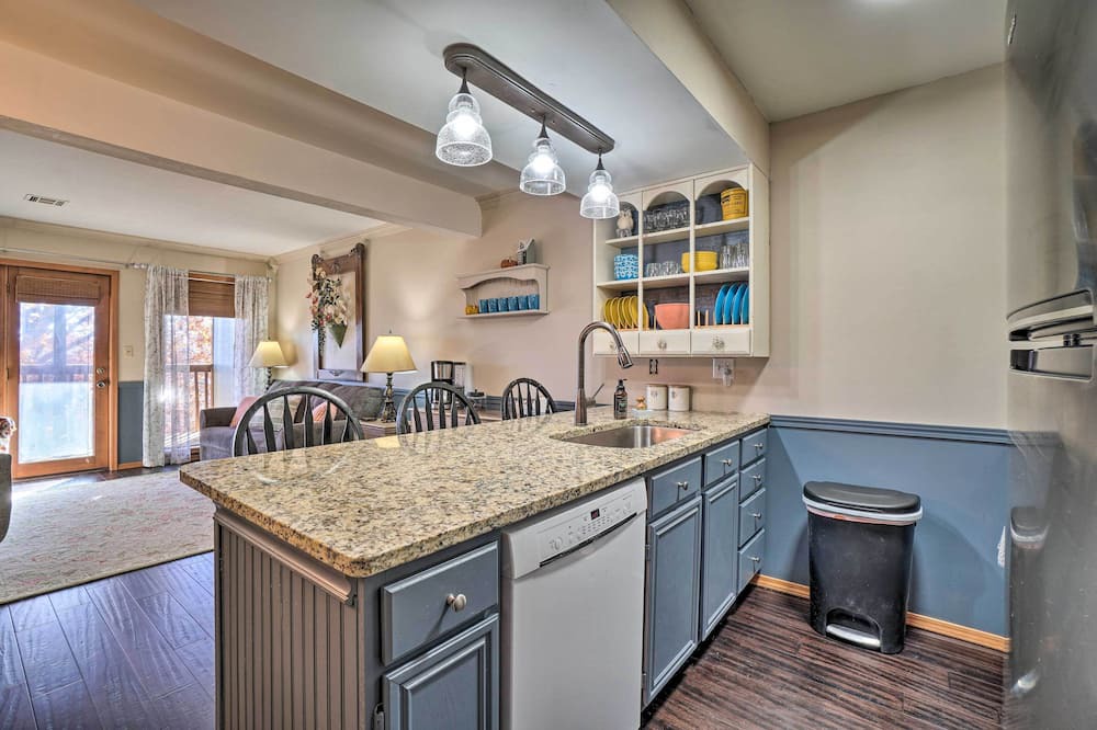 Photo of Others in Notch Estates