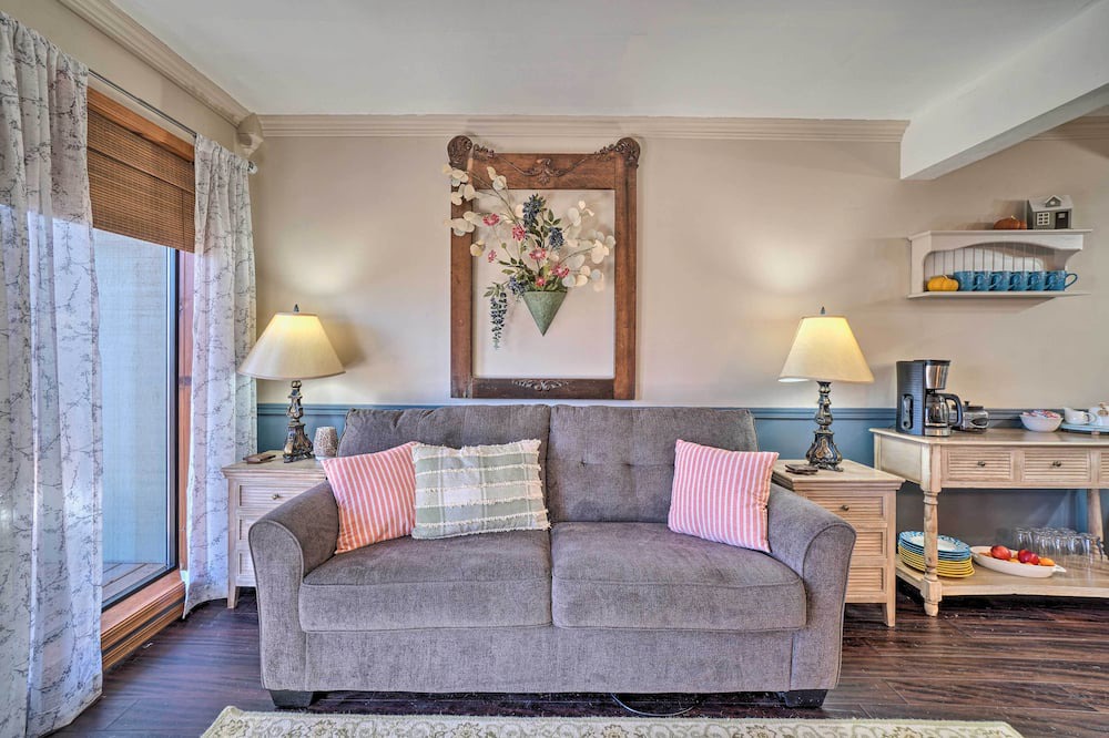 Photo of Bedroom in Notch Estates
