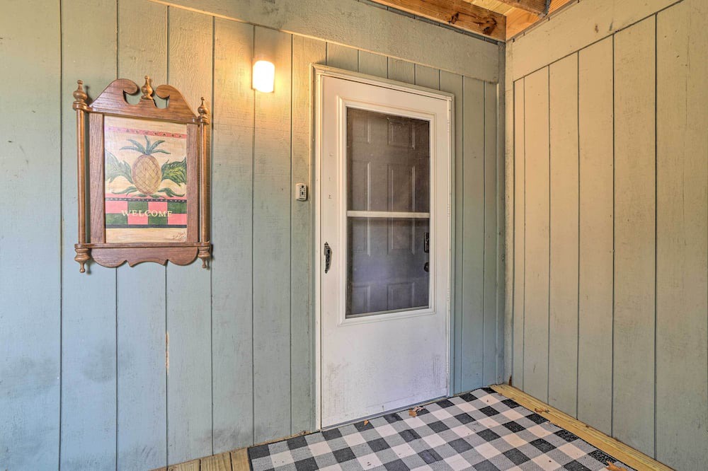 Photo of Others in Notch Estates