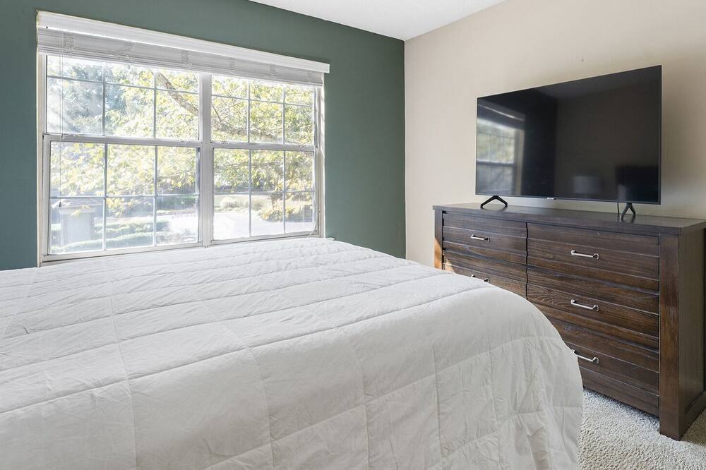 Photo of Bedroom in Germantown