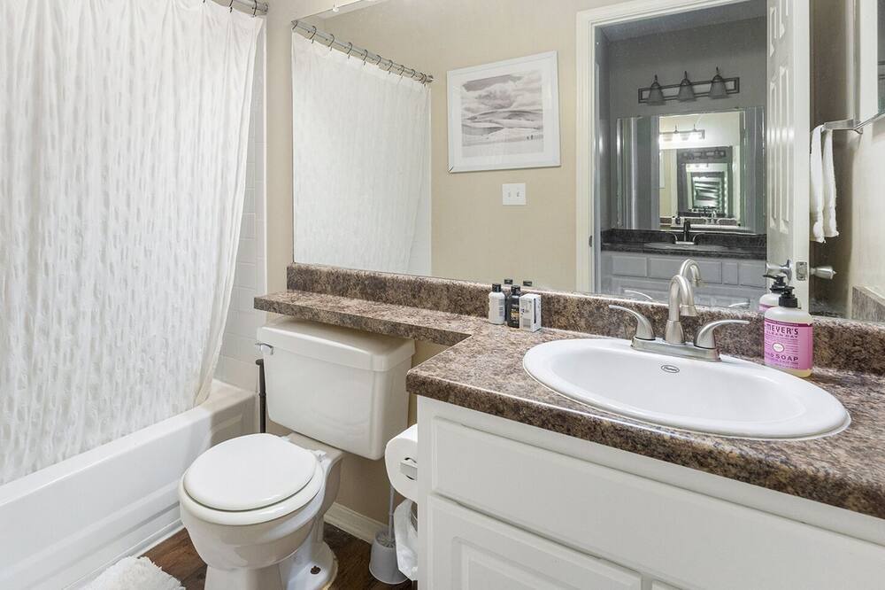 Photo of Bathroom in Germantown