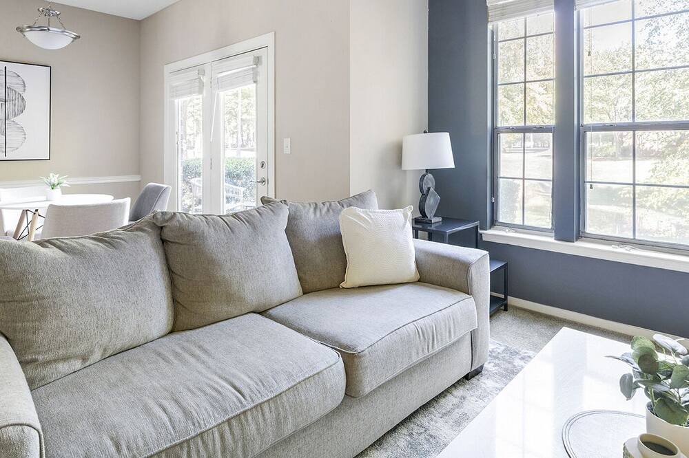Photo of Livingroom in Germantown