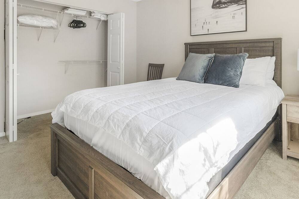 Photo of Bedroom in Germantown