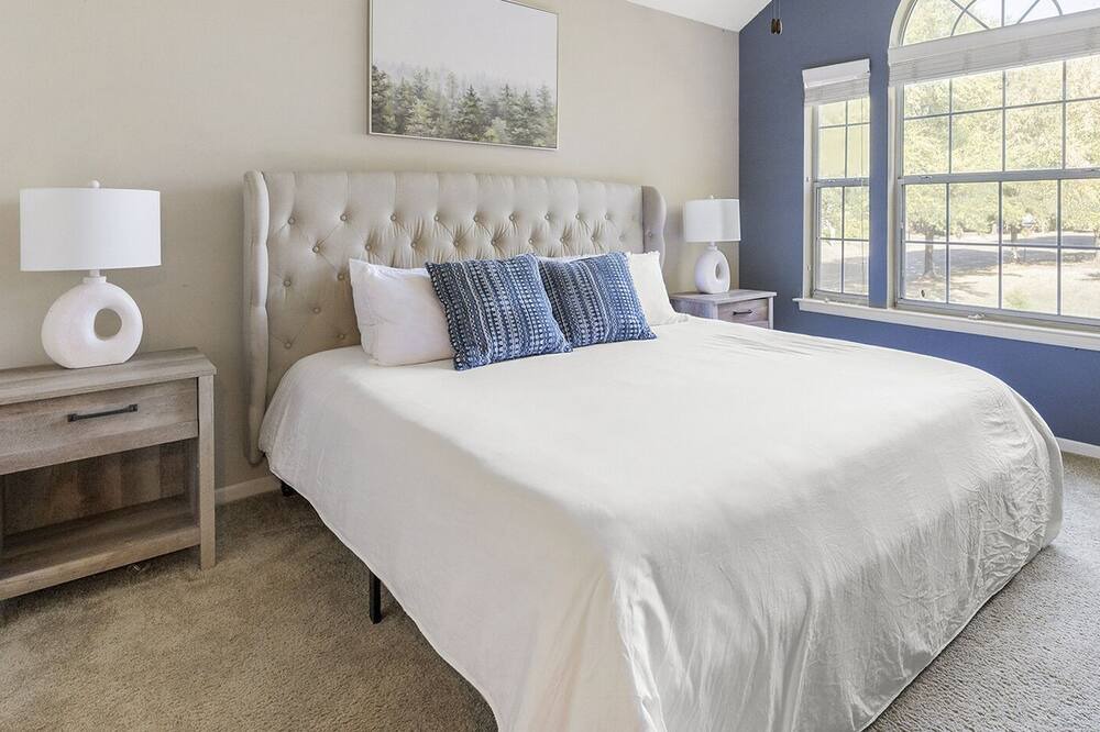 Photo of Bedroom in Germantown