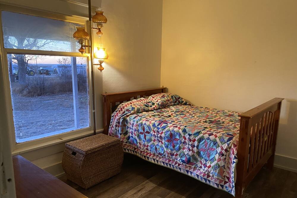 Photo of Bedroom in Max