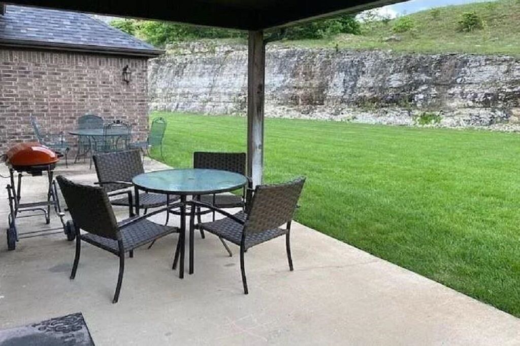 Photo of Outdoor in Hollister