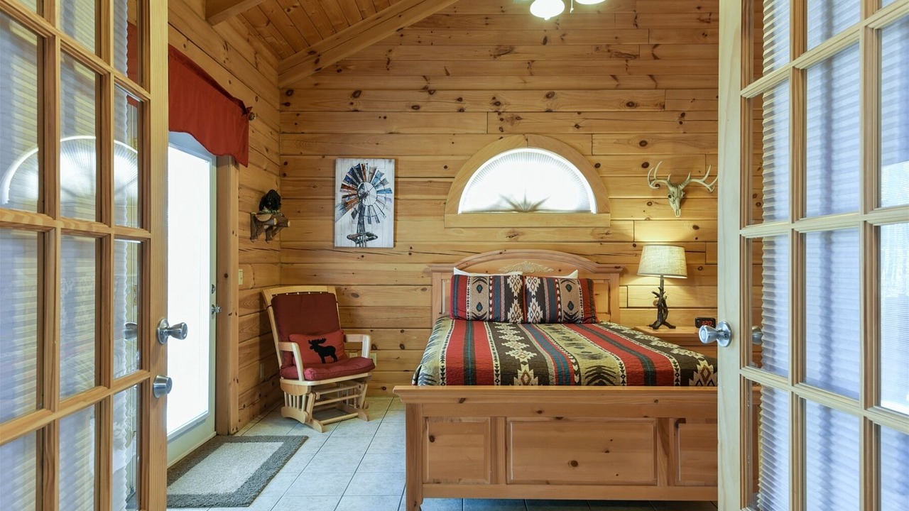 Photo of Others in Branson Cedars