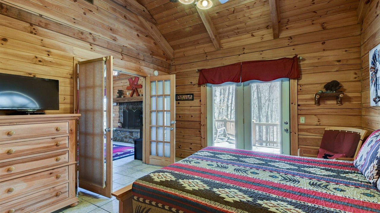 Photo of Others in Branson Cedars