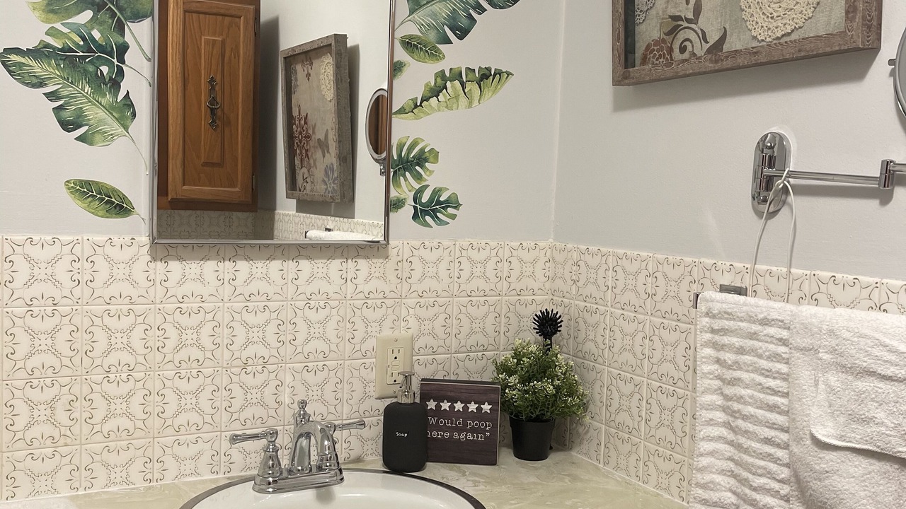 Photo of Bathroom in Cameron
