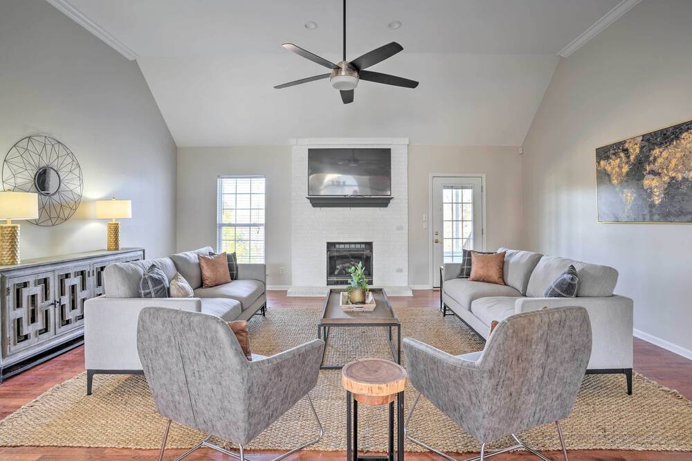 Photo of Livingroom in Soddy-Daisy