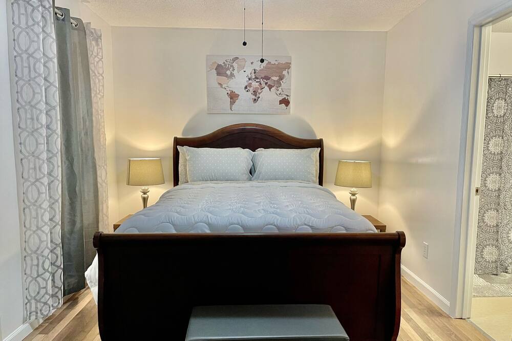 Photo of Bedroom in Jacksonville