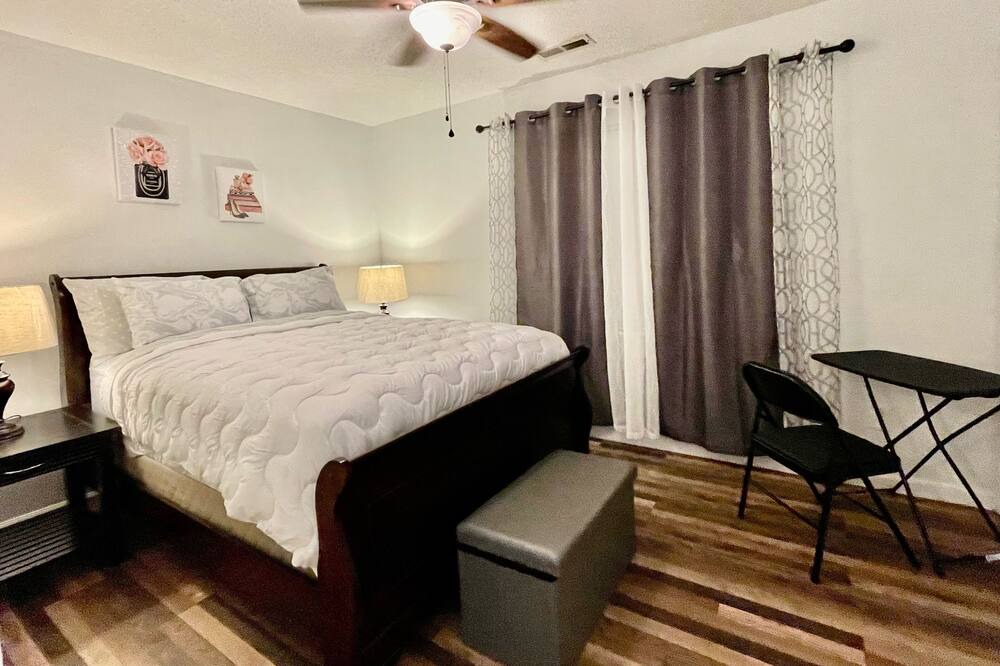 Photo of Bedroom in Jacksonville