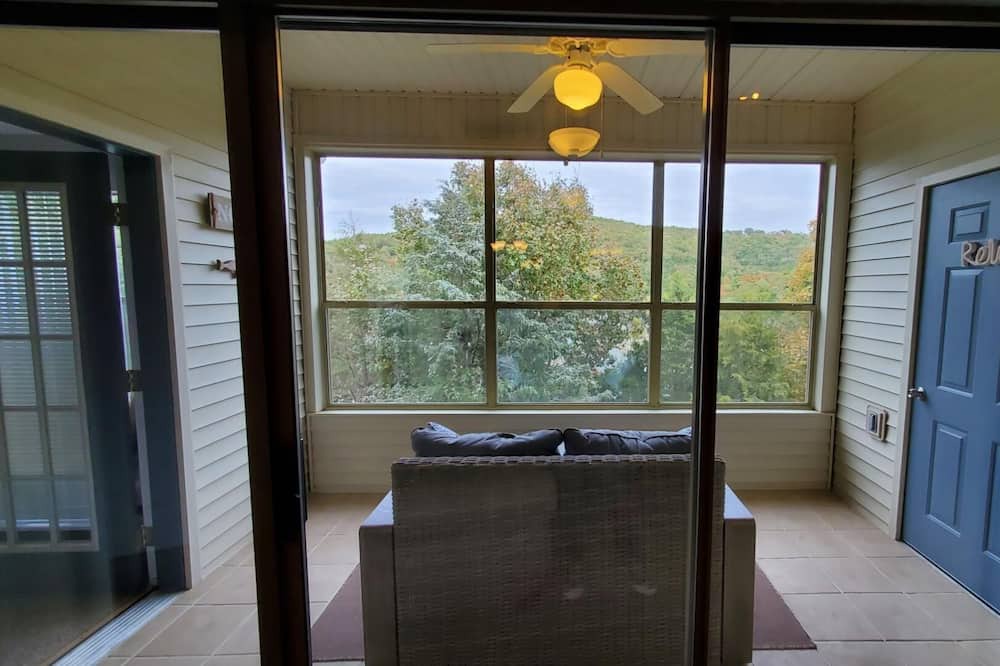 Photo of Bedroom in Hollister