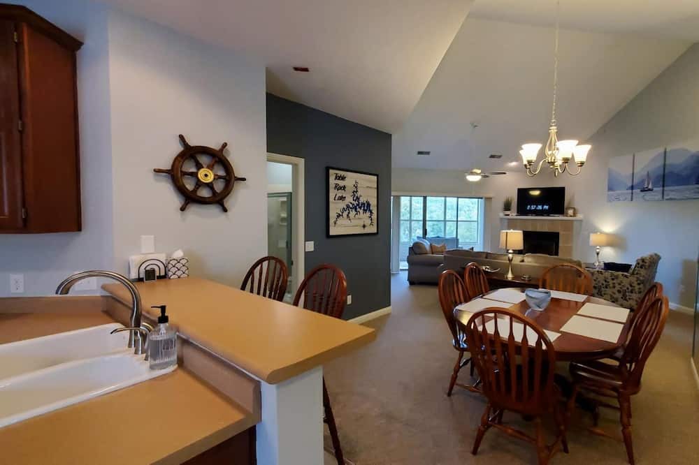 Photo of Kitchen in Hollister