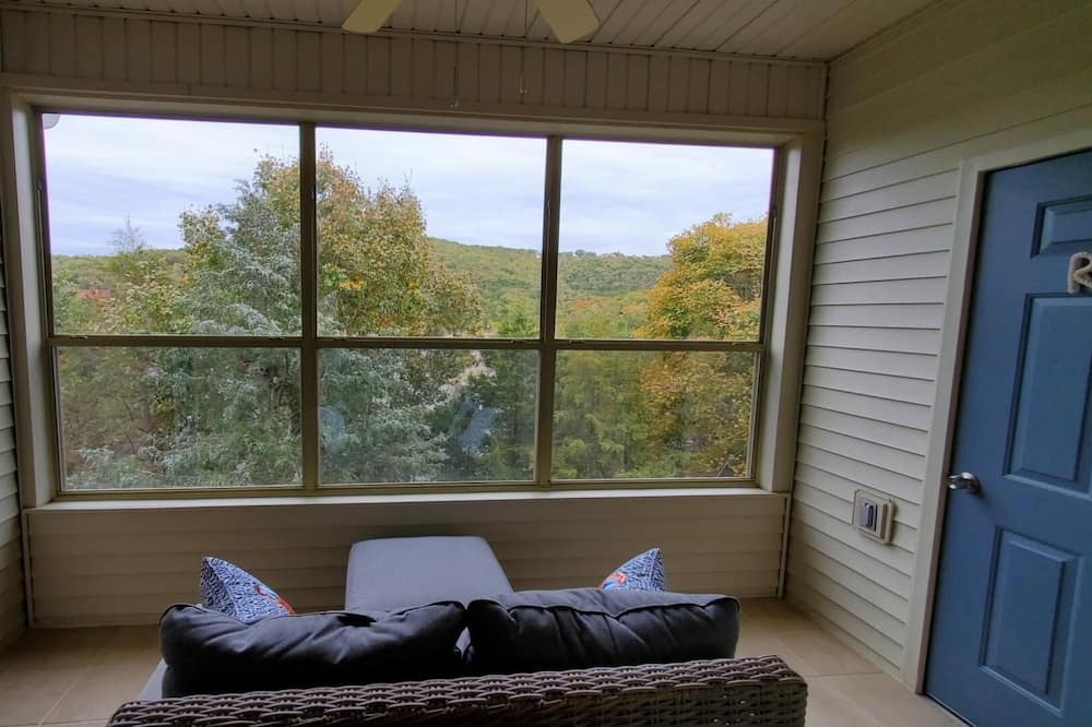 Photo of Bedroom in Hollister