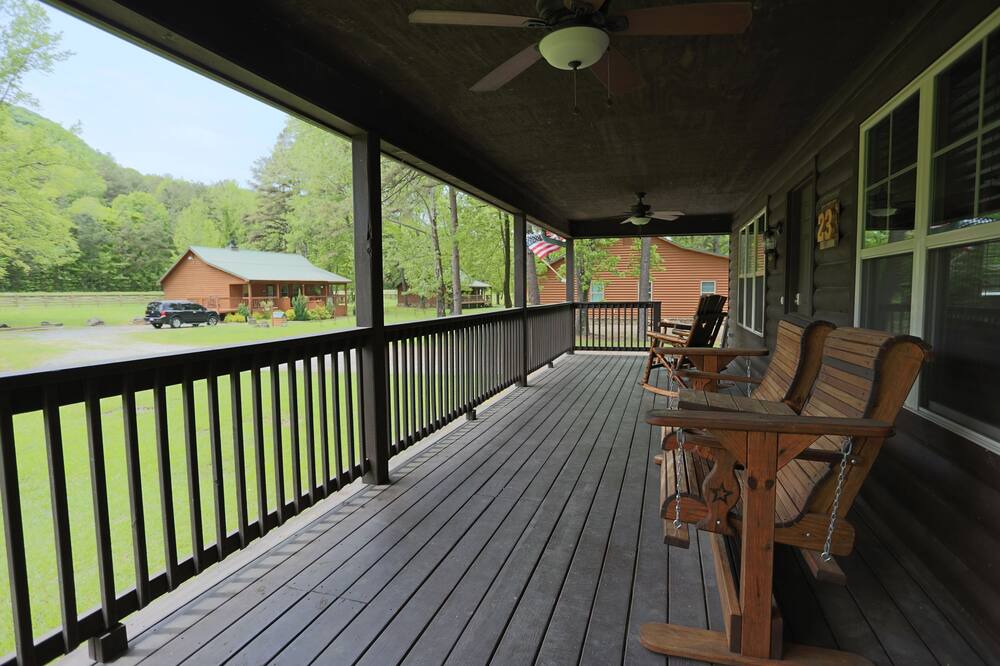 Photo of Patio Balcony in Heber Springs