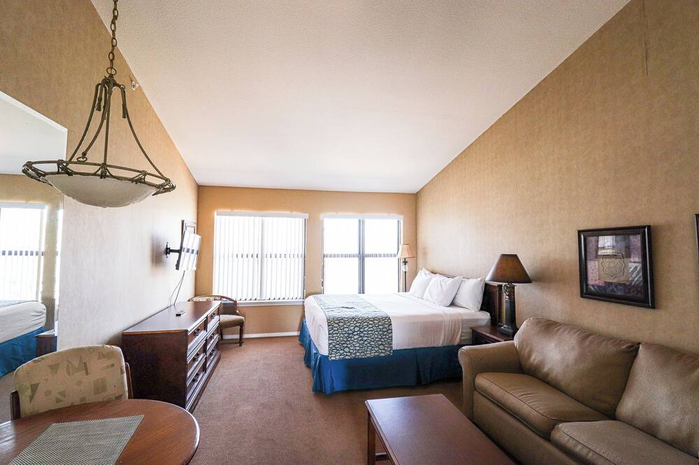 Photo of Bedroom in Kimberling City