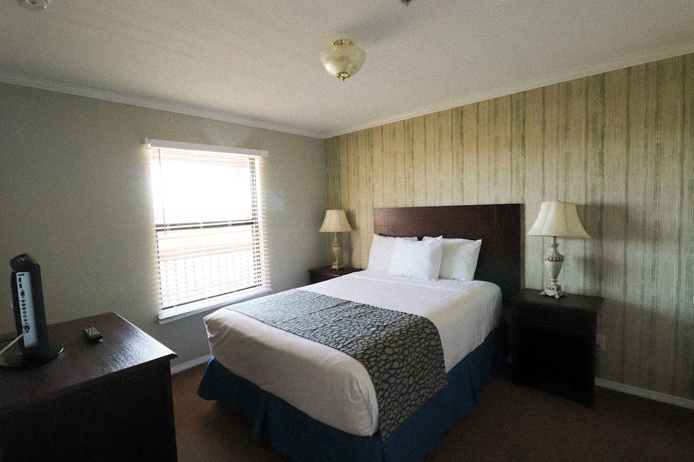 Photo of Bedroom in Kimberling City
