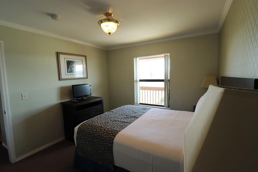 Photo of Bedroom in Kimberling City