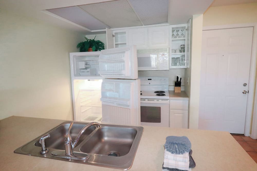 Photo of Kitchen in Kimberling City