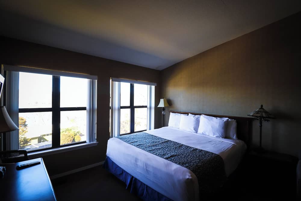 Photo of Bedroom in Kimberling City