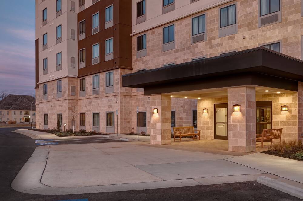 Photo of Outdoor in Overland Park
