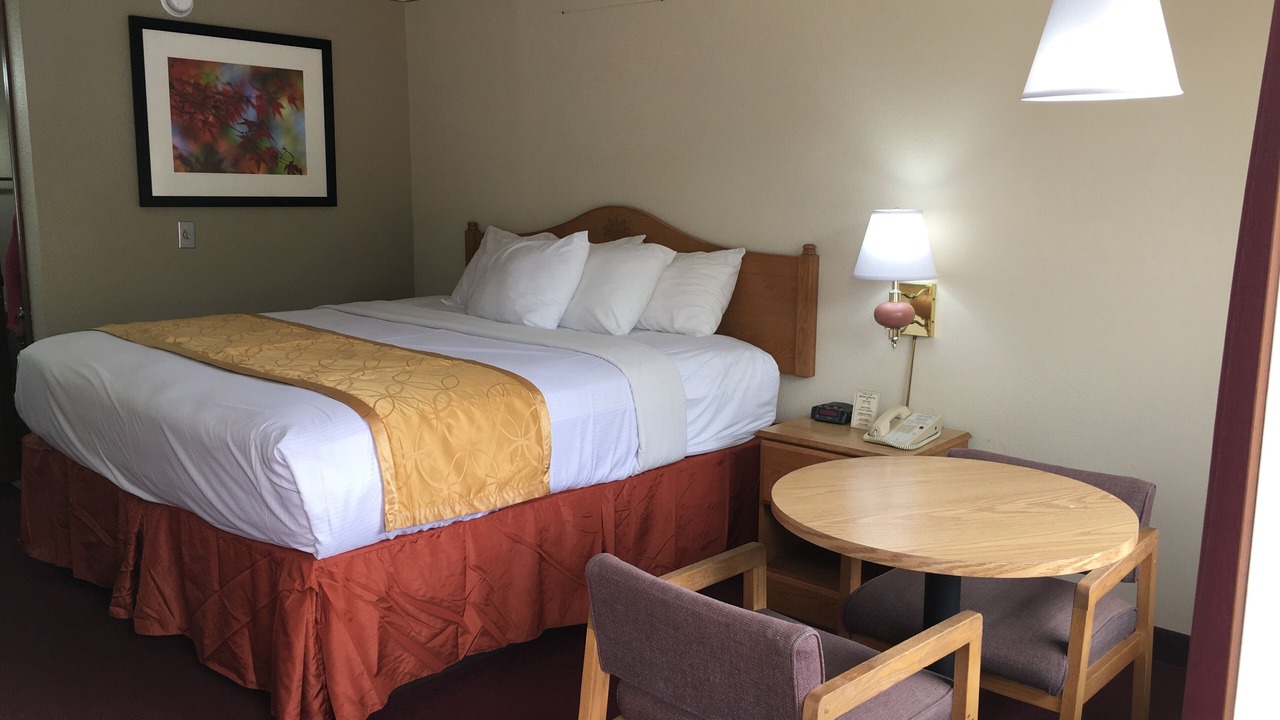 Photo of Bedroom in Branson