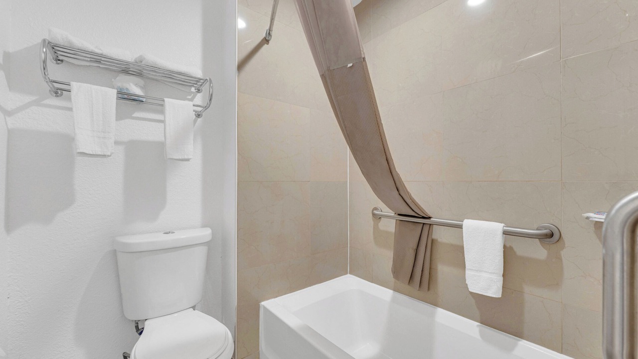 Photo of Bathroom in Branson