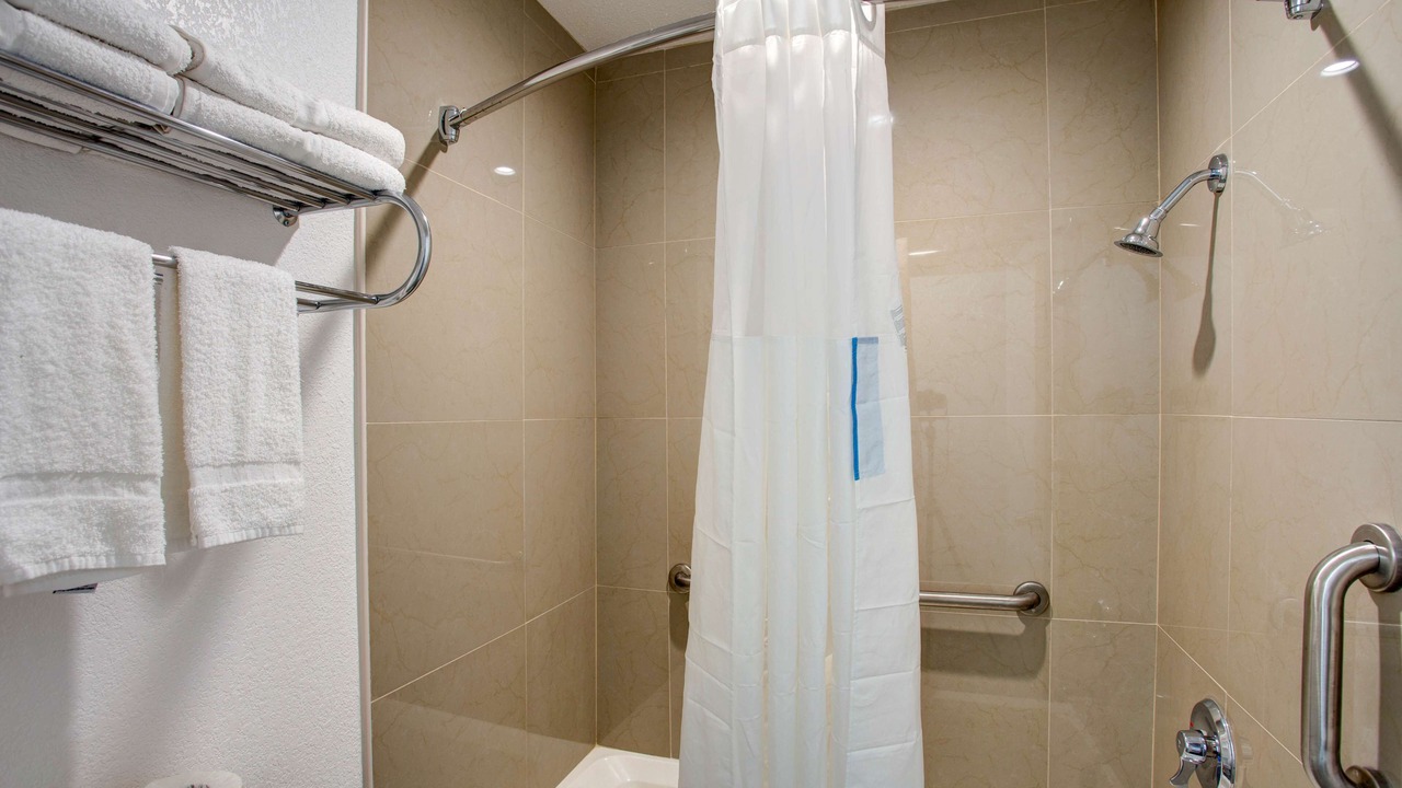 Photo of Bathroom in Branson