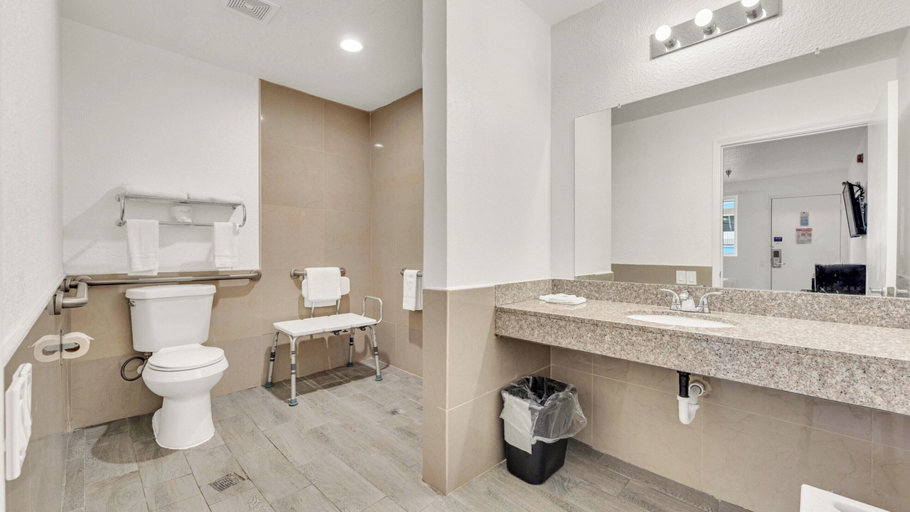 Photo of Bathroom in Branson