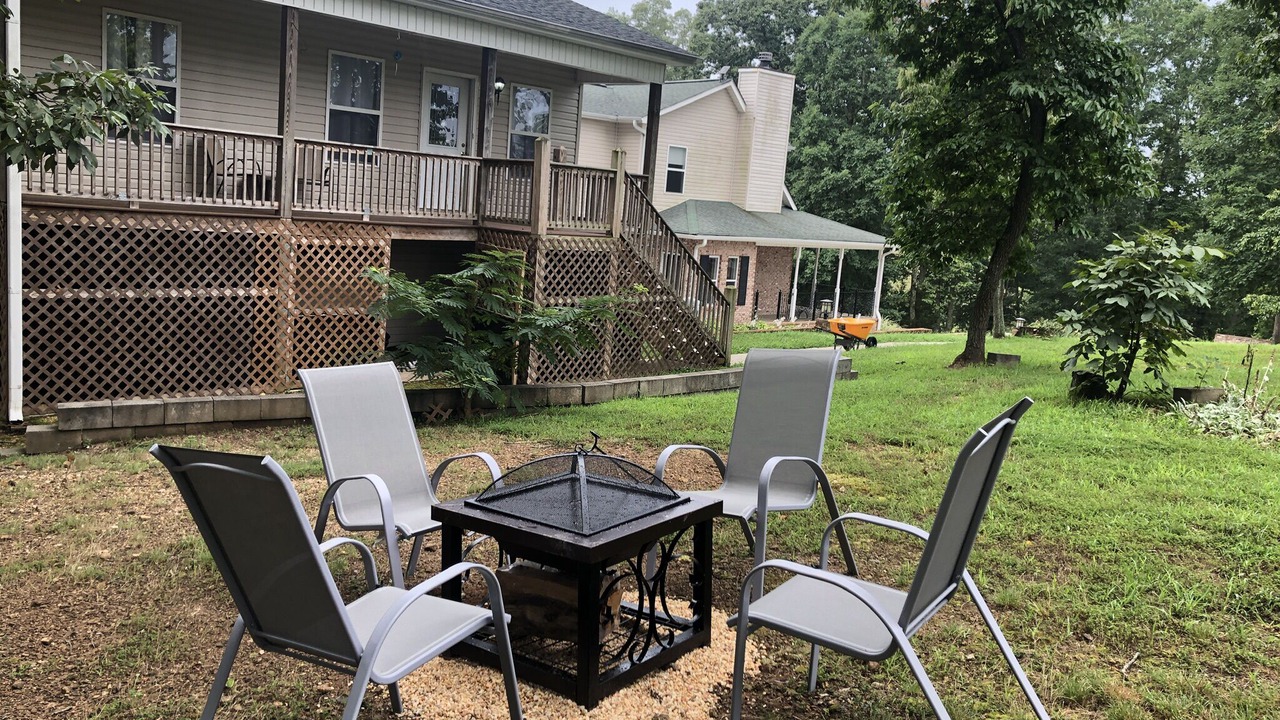 Photo of Outdoor in Loudon