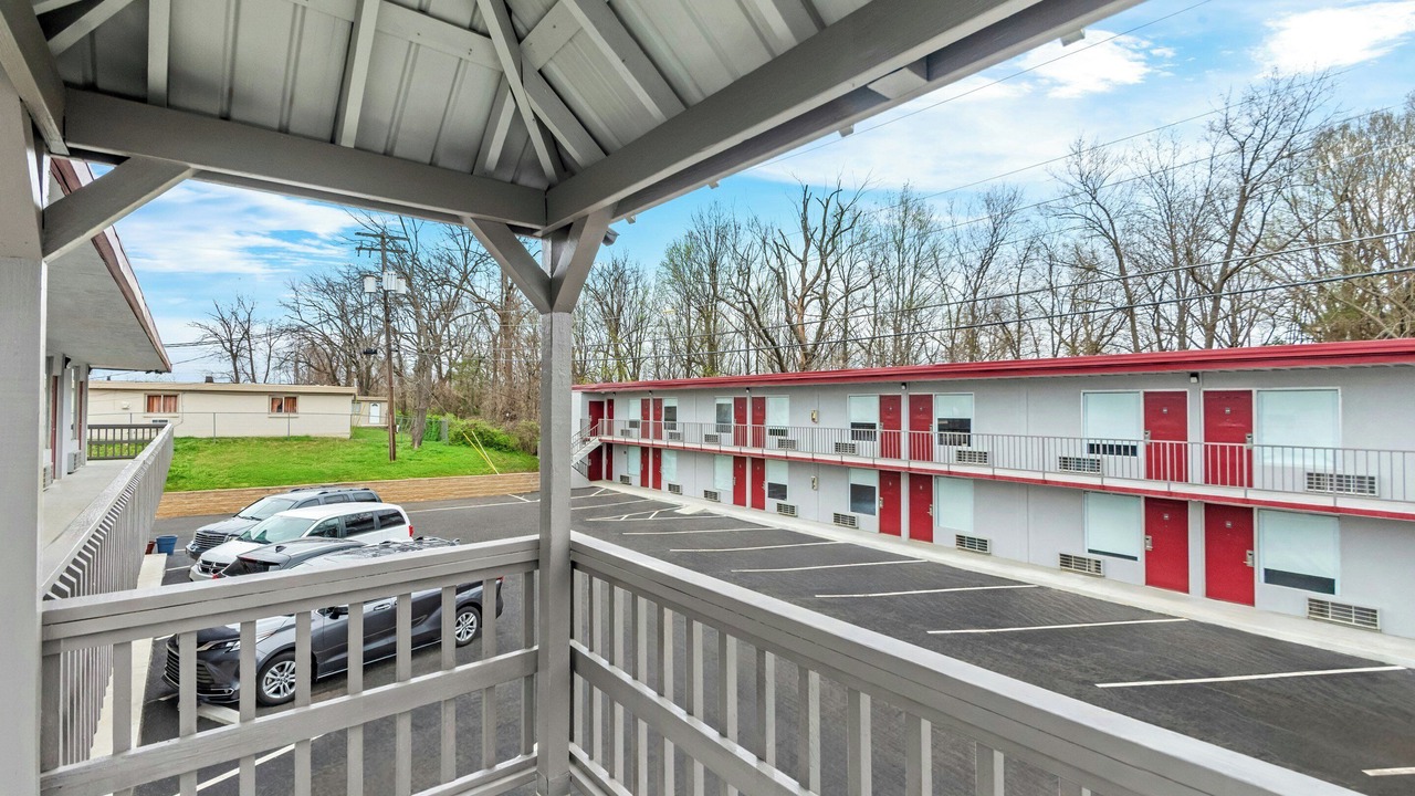 Photo of Outdoor in Radcliff