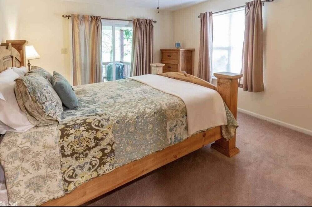 Photo of Bedroom in Hatfield