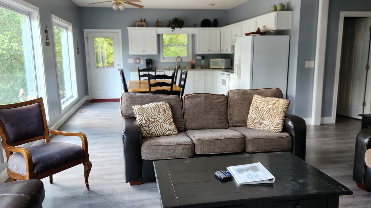 Photo of Livingroom in Sloans Valley