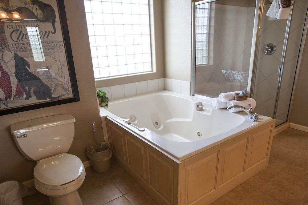 Photo of Bathroom in Branson West