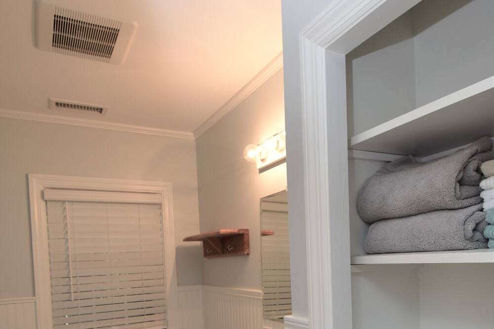 Photo of Bathroom in Marshallberg