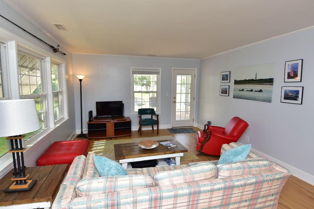 Photo of Bedroom in Marshallberg
