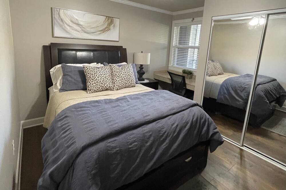 Photo of Bedroom in Oxford